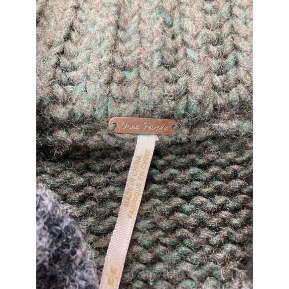 Free People Green Knit Long Sleeve Button Close Cardigan Wool Sweater Womens Med - Picture 3 of 10
